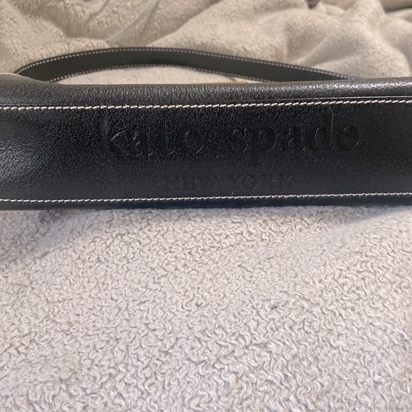 Barely used black Kate spade purse - Picture 2 of 3
